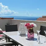 Appartamento 2 Bedroom Gorgeous In Okrug Gornji *