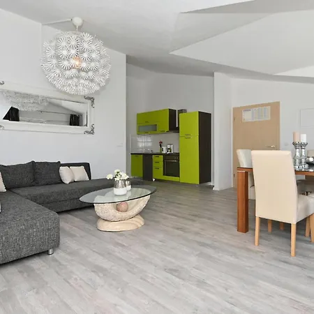 Stunning In Okrug Gornji With Wifi Trogir