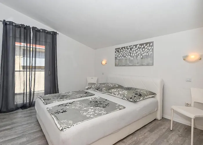 公寓 Gorgeous In Okrug Gornji